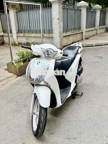 Honda SH 125 Trắng
