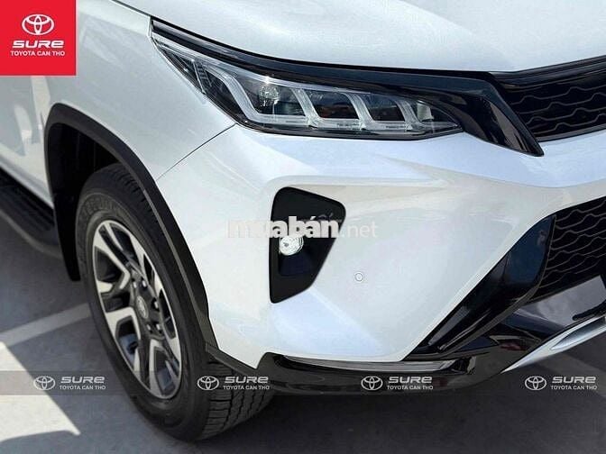 FORTUNER LEGENDER 4x2 (AT) 2021 chính hãng