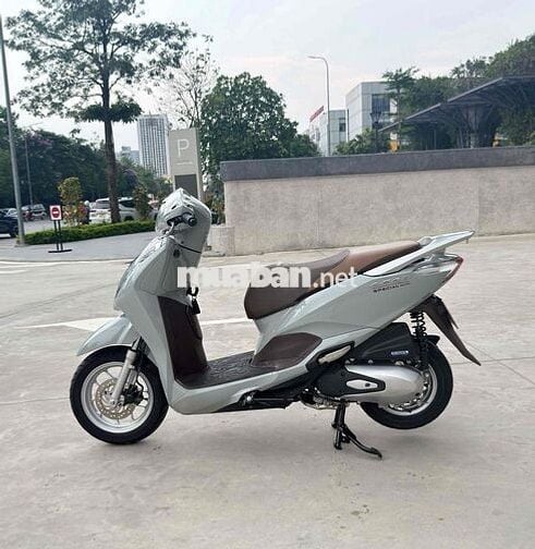 Honda Airblade 125 4val 2022 Xám