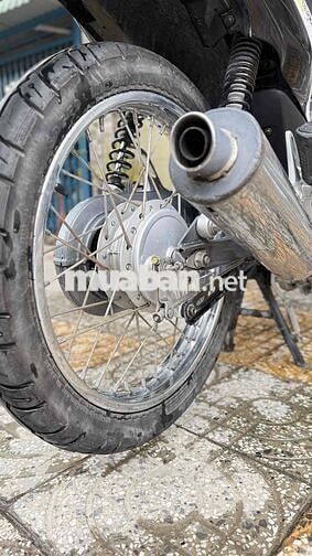 Honda Wave RSX 100 Trắng đen