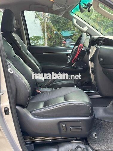 Toyota Fortuner 2024 máy dầu STD 4x2 35.000 km