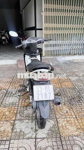 Honda Wave RSX 100 Trắng đen