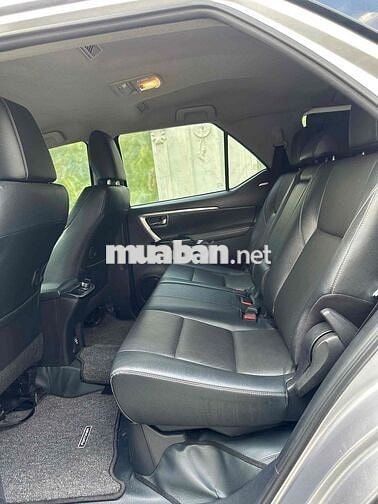 Toyota Fortuner 2024 máy dầu STD 4x2 35.000 km