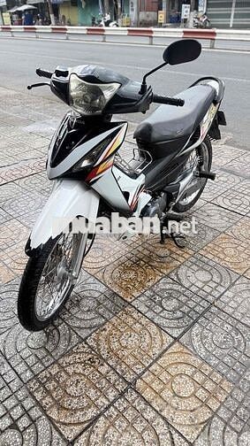 Honda Wave RSX 100 Trắng đen