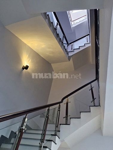 Nhà phố thương mại, ngay trước cửa chính Lotte Mart Lái Thiêu, 33tr/th