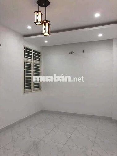 Cho thuê nguyên căn trống rộng, 4pn3wc, hẻm xe hơi Lê Đức Thọ p13 GV 