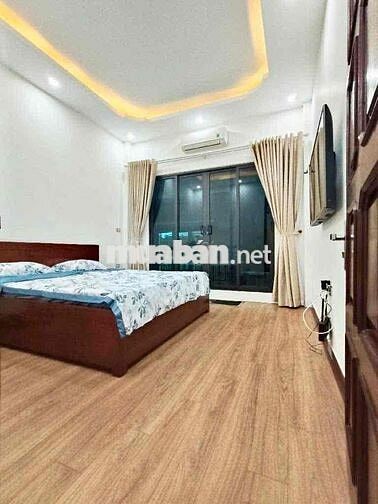 Nhà đẹp ở ngay Nguyễn Viết Xuân 49m2