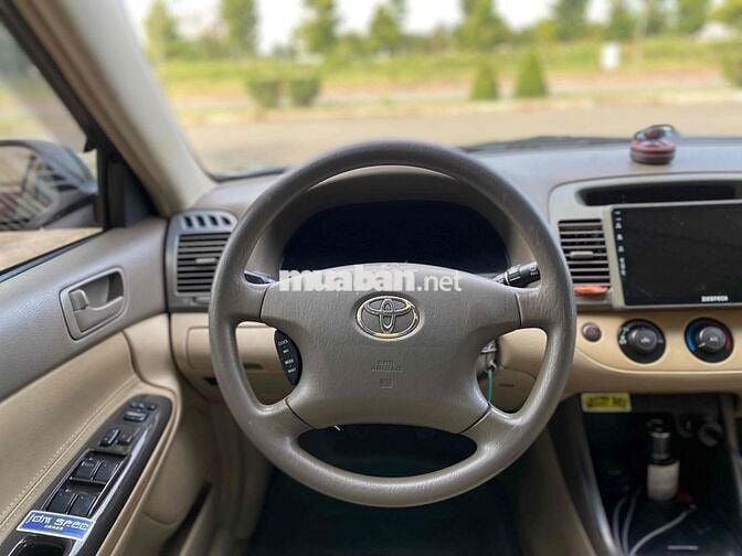 Toyota Camry 2003 2.4G MT Đen