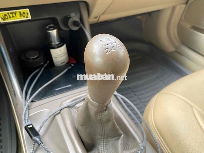 Toyota Camry 2003 2.4G MT Đen
