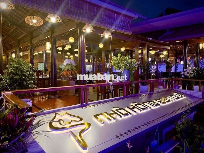 Tuyển Nhân Viên Phòng Vip