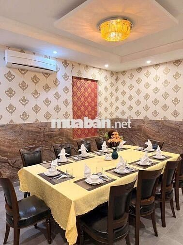Tuyển Nhân Viên Phòng Vip