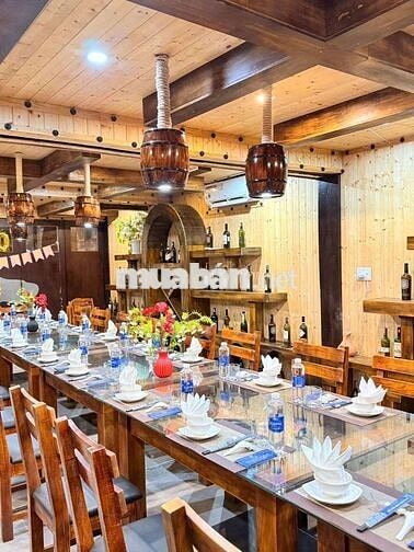 Tuyển Nhân Viên Phòng Vip