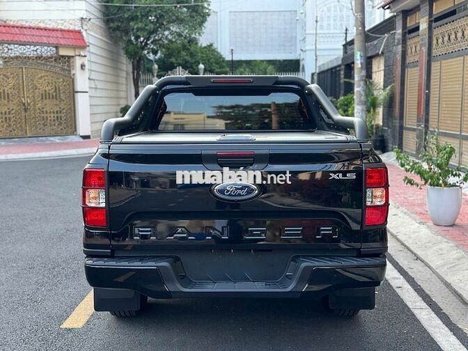 Ford Ranger XLS AT 4x2 2025 - 900km