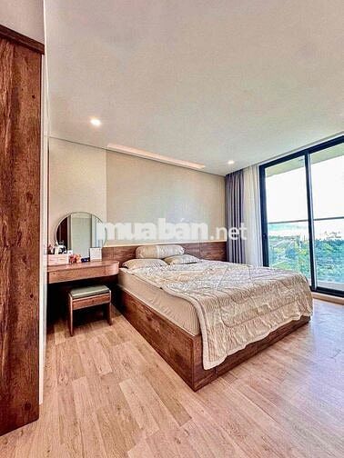 Cho thuê căn hộ CT1 Luxury Riverside