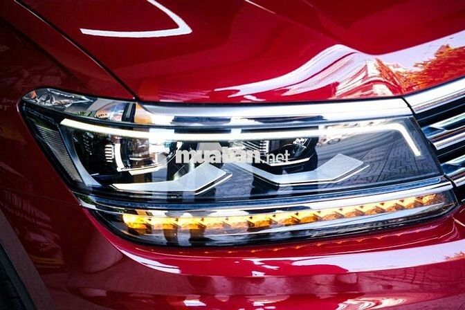 Volkswagen Tiguan 2019 Đỏ 30.000 km