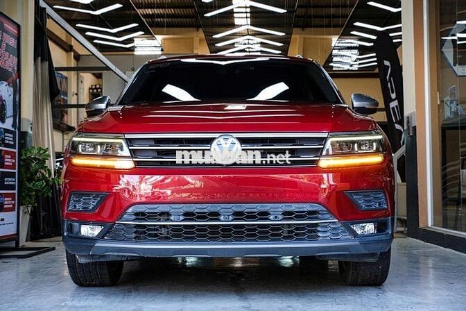 Volkswagen Tiguan 2019 Đỏ 30.000 km