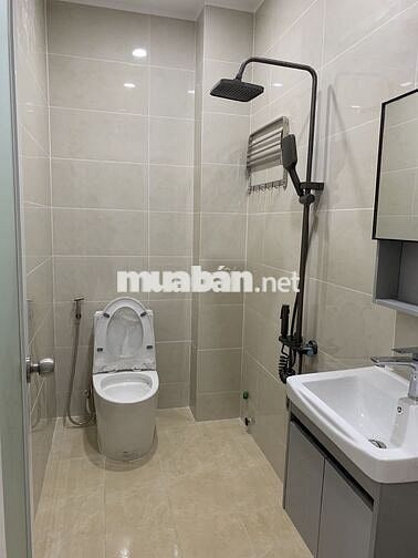 Cho thuê nhà 1 trệt 2 lầu gần gần Vạn Phúc City, Quốc lộ 13