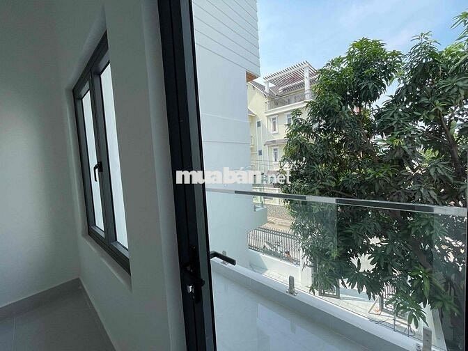 Cho thuê Villa Đường B, Hiệp Bình, Thủ Đức. Mới 100%