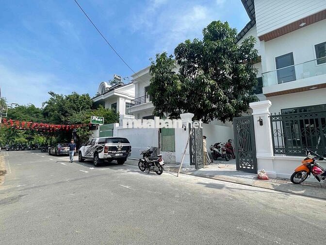 Cho thuê Villa Đường B, Hiệp Bình, Thủ Đức. Mới 100%