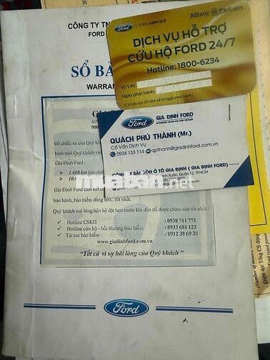 Ford Everest 2019 Ambient Trắng