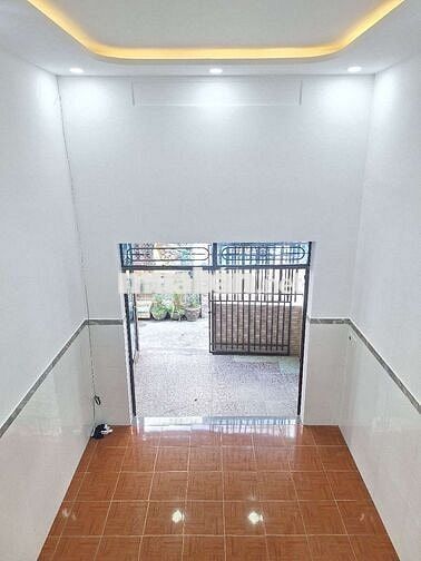 BÁN NHÀ GÁC LỬNG MỚI SẠCH ĐẸP VÀO Ở NGAY K266 TRƯỜNG CHINH giá rẻ bèo