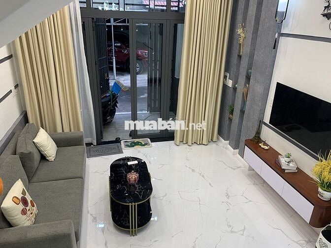 Cho thuê nhà 1 trệt 2 lầu gần gần Vạn Phúc City, Quốc lộ 13