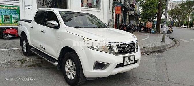 Nissan Navara EL 2017 Trắng