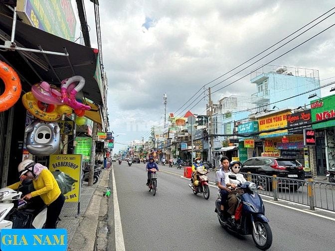 BÁN NHÀ 2 MẶT TIỀN TRƯỚC VÀ SAU : 865 HẬU GIANG - P. 11 - Q. 6 - TPHCM