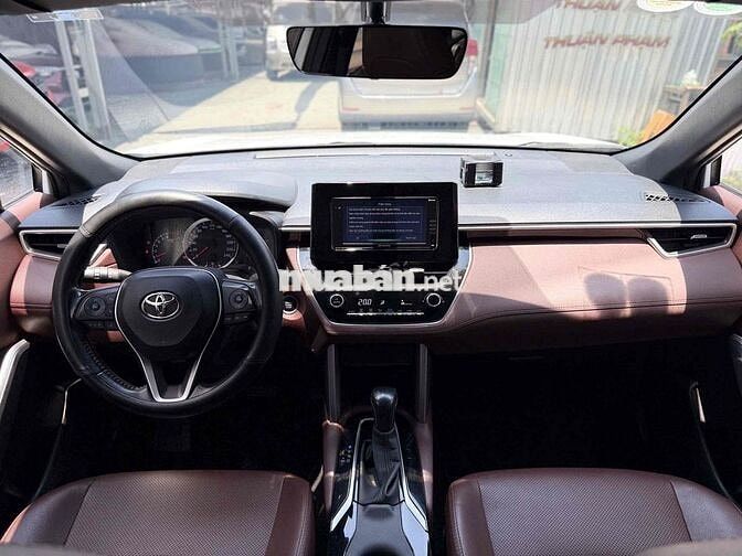 Toyota Corolla Cross 1.8G AT 2021 71000 km Trắng
