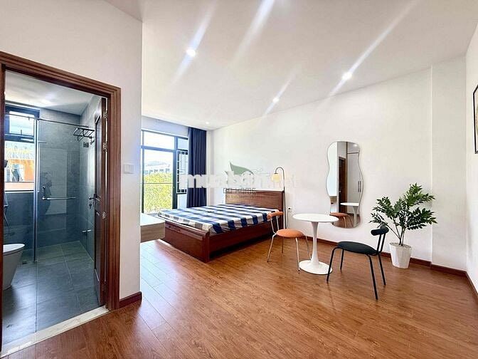 CHO THUÊ NHÀ Ở 4 PHÒNG NGỦ KĐT MỸ GIA GÓI 8 GIÁ 28 TRIỆU/THÁNG