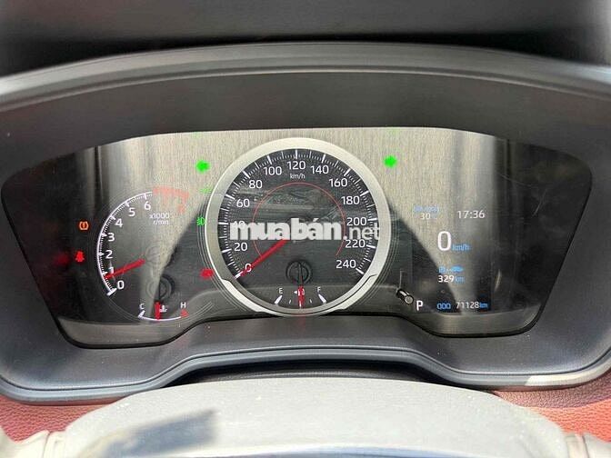 Toyota Corolla Cross 1.8G AT 2021 71000 km Trắng
