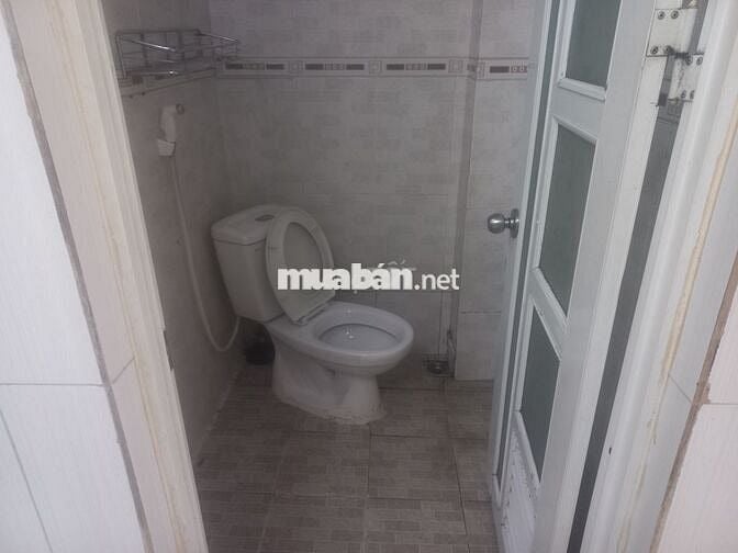 Nhà chính chủ cho thuê gần Đường lớn hẻm xe hơi
