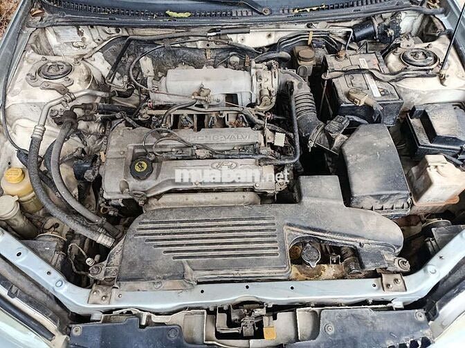 Ford Laser tư nhân sang tên được ạ