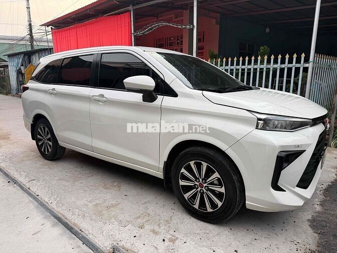 Toyota Avanza Premio AT 2022 Trắng