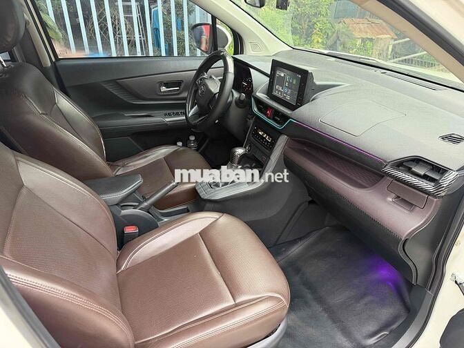 Toyota Avanza Premio AT 2022 Trắng