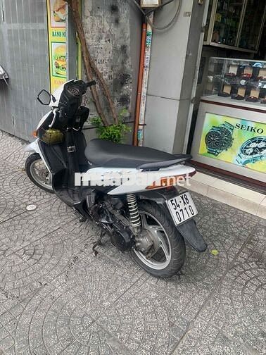 Honda Click Trắng biển số tp giấy tờ cà vẹt đầy đủ