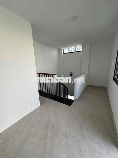 🏡 CHO THUÊ NHÀ GÓC 2 MẶT TIỀN HẺM – NGAY WILTON TOWER, P.THẠNH MỸ TÂY,