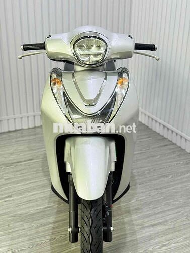 Honda SH Mode 2024 Bạc Poscher