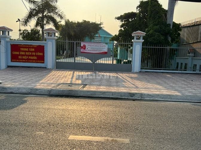 Cho thuê mặt bằng 6000m2. Mặt tiền Lê Văn Lương, xã Nhơn Đức, Nhà Bè