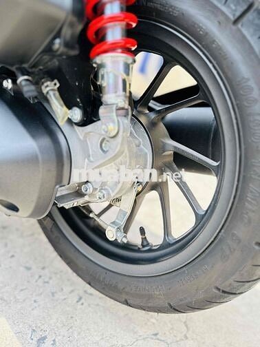 Honda Sh mode 2025 Xám 951 cây số