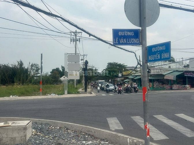 Cho thuê mặt bằng 6000m2. Mặt tiền Lê Văn Lương, xã Nhơn Đức, Nhà Bè