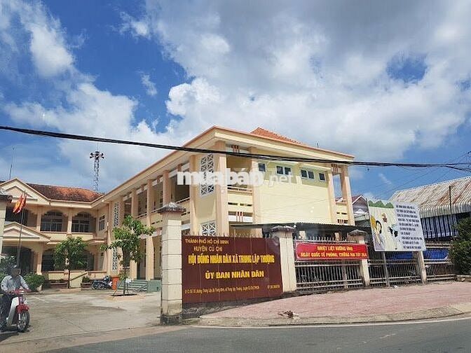 100m2 giá 1tỷ2 ngay đường Trung Lập giao Tỉnh Lộ 7 xã Thái Mỹ sổ riêng