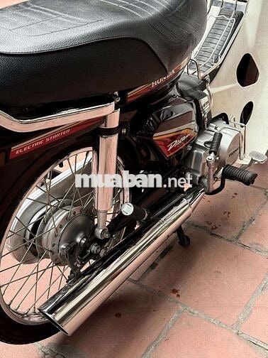Honda Dream Thái Nâu trắng Đã sử dụng
