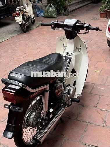 Honda Dream Thái Nâu trắng Đã sử dụng