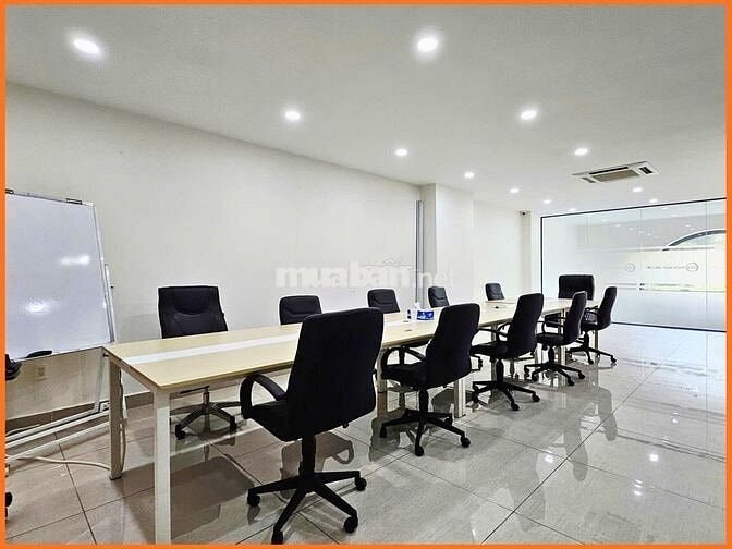 Văn Phòng Trệt + Lửng Chuyên Nghiệp Giá Chỉ 35tr - Vạn Phúc City