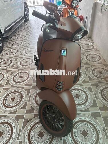 Piaggio Vespa Sprint 2022 150 Nâu
