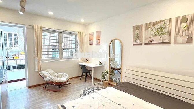 Cho Thuê Phòng ban công, máy giặt riêng gần cầu Lê Văn Sỹ quận 3