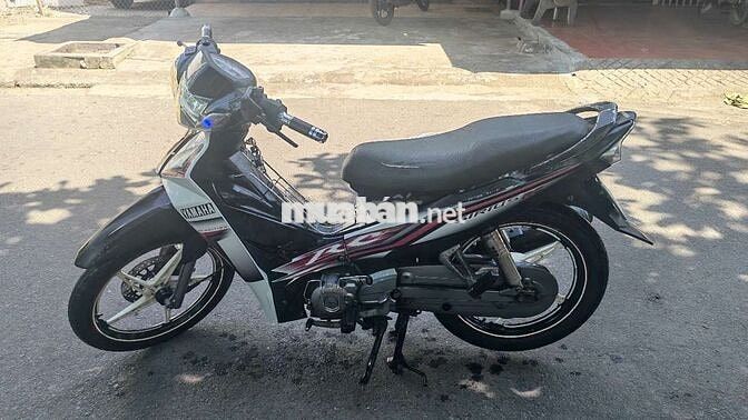 Yamaha Sirius 2017 Đen trắng