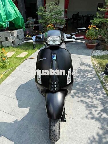 Vespa 150 TFT 2024 đen nhám siêu lướt 5k km