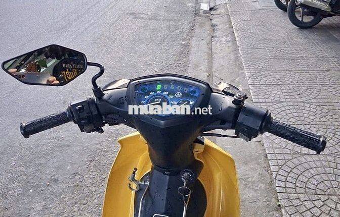 Yamaha Sirius 2014 Vàng Thắng đĩa
